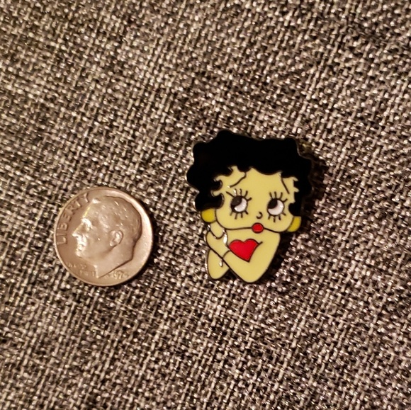 NEW Betty Boop Metal Pin - Picture 3 of 5